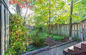 Townhome – East York, Toronto, Ontario,  Canada for C$1,426,000