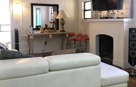Townhome – Hollywood, Florida, USA for $1,500,000