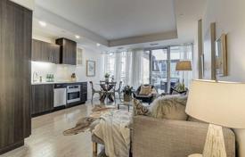 Apartment – Wellington Street West, Old Toronto, Toronto,  Ontario,   Canada for C$778,000