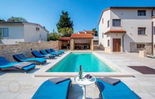 5-room house 370 m² in Premantura for 1,250,000 €