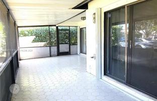 2-bedroom house 138 m² in Weston for $465,000