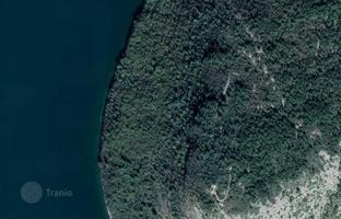 Land plot 3,557 m² in Labin for 178,000 €