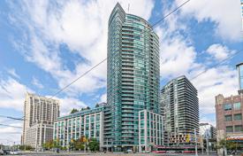 Apartment – Fleet Street, Old Toronto, Toronto,  Ontario,   Canada for C$880,000