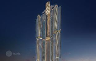 Al Habtoor Tower — high-rise residence by Al Habtoor Group with a swimming pool and a lounge area in Business Bay, Dubai for From $735,000