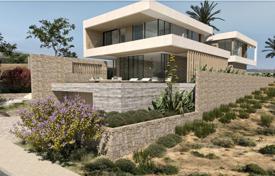 Villas with continuous sea views for 3,330,000 €