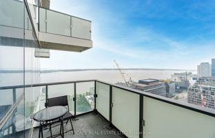 5-bedroom apartment in Bonnycastle Street for C$1,038,000
