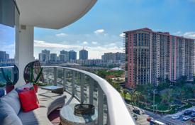 New comfortable apartment with a terrace in a residential complex with a spa and a restaurant, Sunny Isles Beach, USA for $1,300,000