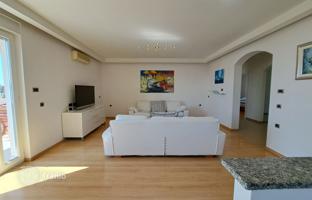 3-bedroom apartment 133 m² in Ičići for 570,000 €