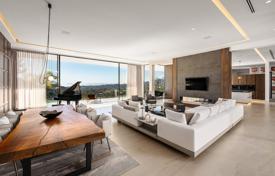 Villa for sale in Marbella Club Golf Resort, Benahavis for 9,400,000 €