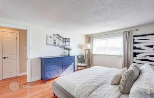 4-bedroom house in Etobicoke for C$1,319,000
