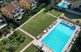3-bedroom house 175 m² in Lastva Grbaljska for 347,000 €