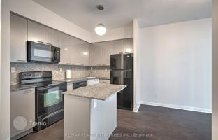 5-bedroom apartment in Bruyeres Mews for C$874,000