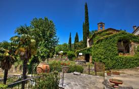 Manor house for sale Castiglion Fiorentino, Arezzo, Tuscany for 498,000 €
