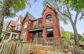 Terraced house – Old Toronto, Toronto, Ontario,  Canada for C$1,872,000