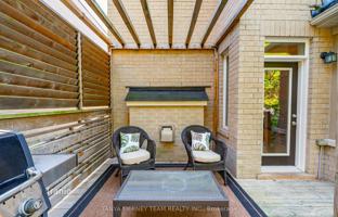 9-bedroom house in Scarborough for C$1,683,000