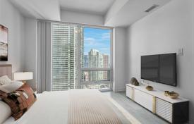 Apartment – Harbour Street, Old Toronto, Toronto,  Ontario,   Canada for C$933,000