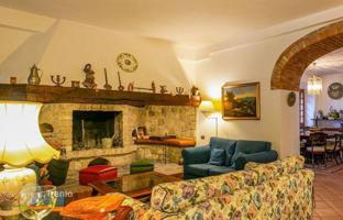8-bedroom villa 630 m² in Montepulciano for 1,150,000 €