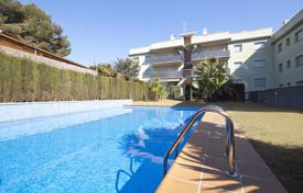 Two-bedroom apartment near the sea in Roda de Bara, Tarragona, Spain for 170,000 €