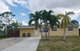 Townhome – West Palm Beach, Florida, USA for $779,000