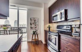 Apartment – Saint Clair Avenue West, Old Toronto, Toronto,  Ontario,   Canada for C$1,152,000