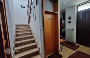 4-bedroom house 220 m² in Malinska for 600,000 €