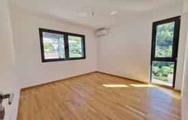 Newly built apartments in an exclusive location, Sveti Stefan for 207,000 €