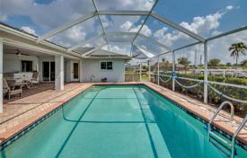 Townhome – Fort Myers, Florida, USA for $710,000