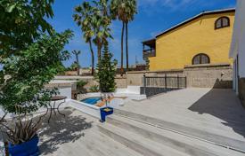 Villa – Chayofa, Canary Islands, Spain for 525,000 €