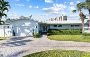 3-bedroom house 277 m² in Hallandale Beach for $2,579,000