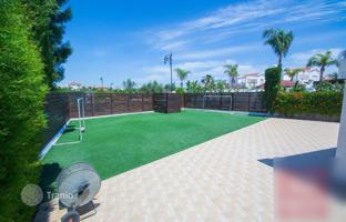 2-bedroom villa 170 m² in Famagusta for 400,000 €