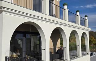 3-room house 384 m² in Buje for 1,750,000 €