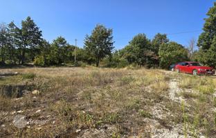 Land plot 2,302 m² in Svetvinčenat for 170,000 €
