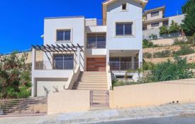 Four bedroom villa in Limassol, Agios Tychonas for 990,000 €