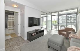 Apartment – The Queensway, Toronto, Ontario,  Canada for C$861,000