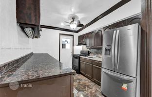 4-bedroom house 152 m² in Miami for $465,000