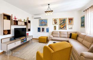 2-bedroom apartment 80 m² in Becici for 226,000 €