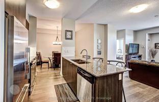 3-bedroom apartment in Etobicoke for C$1,103,000
