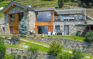 4-bedroom villa in Chiavenna for 1,500,000 €