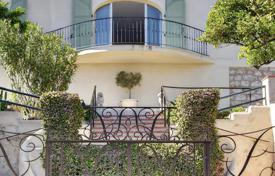 4-bedroom villa in Èze for 6,200 € per week