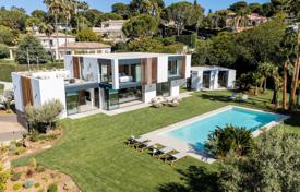 7-bedroom villa in Cap d'Antibes. Price on request