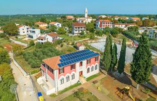 Land plot 6,725 m² in Porec for 1,200,000 €