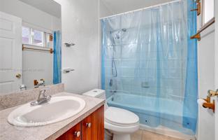 4-bedroom house 146 m² in Miami for $525,000