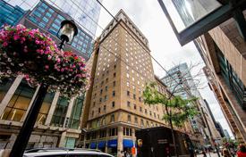 Apartment – Leader Lane, Old Toronto, Toronto,  Ontario,   Canada for C$711,000