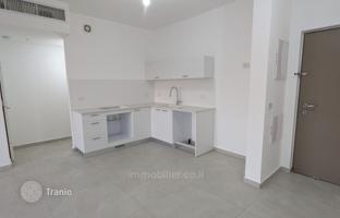 3-bedroom apartment 79 m² in Bat Yam for $940,000