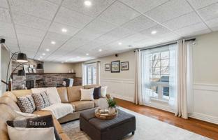9-bedroom house in Scarborough for C$1,315,000