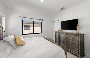 5-bedroom house 207 m² in Florida City for $595,000