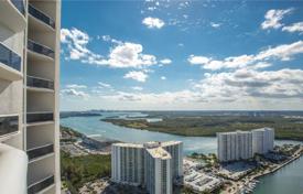 Modern apartment with ocean views in a residence on the first line of the beach, Sunny Isles Beach, USA for $848,000
