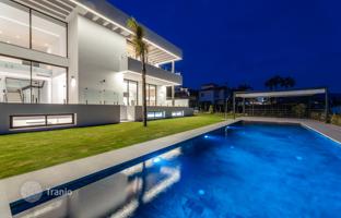6-bedroom villa 1,038 m² in Benahavis for 3,990,000 €