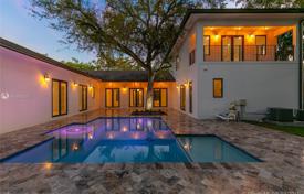 New villa with a pool, a garage and a terrace, Coral Gables, USA for $1,949,000