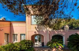 Villa – Albisola Superiore, Liguria, Italy. Price on request